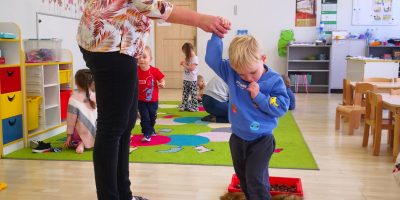 Jesienna ścieżka sensoryczna