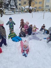 Zimowe zabawy z grupą „Muzykantów”