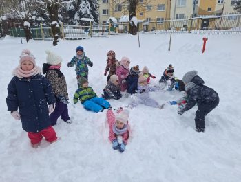 Zimowe zabawy z grupą „Muzykantów”