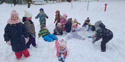 Zimowe zabawy z grupą „Muzykantów”