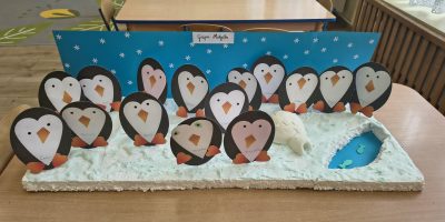 Motylki poznają „Lodową krainę”