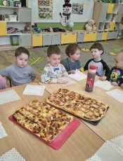 „Dzień Pizzy” w Grupie Motylki