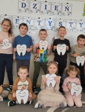 Dzień Dentysty w grupie „Pszczółki”
