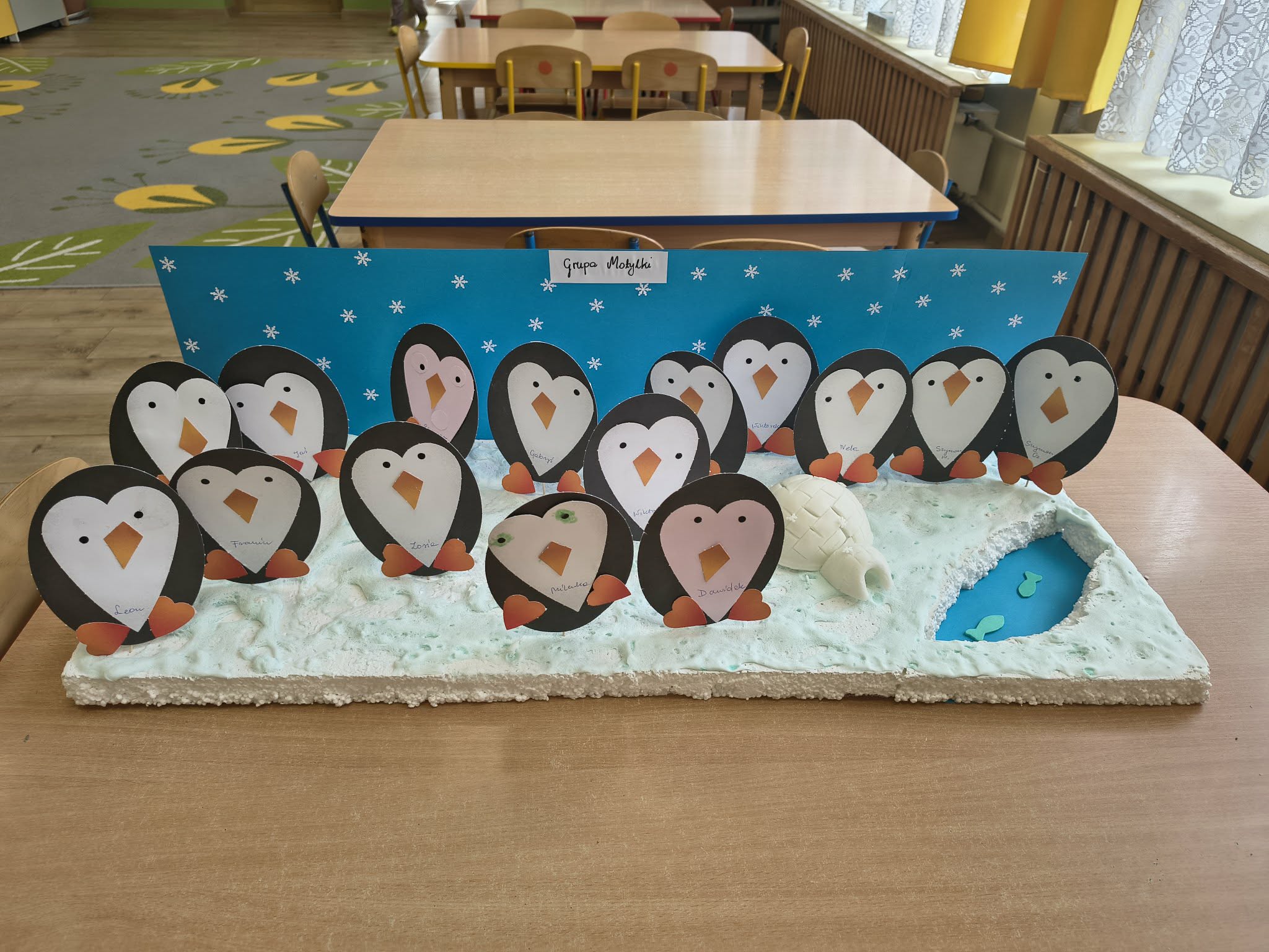 Motylki poznają „Lodową krainę”