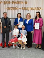 „Święty Jan Paweł II – Uczeń-Misjonarz” – Gminny konkurs w Starej Wsi